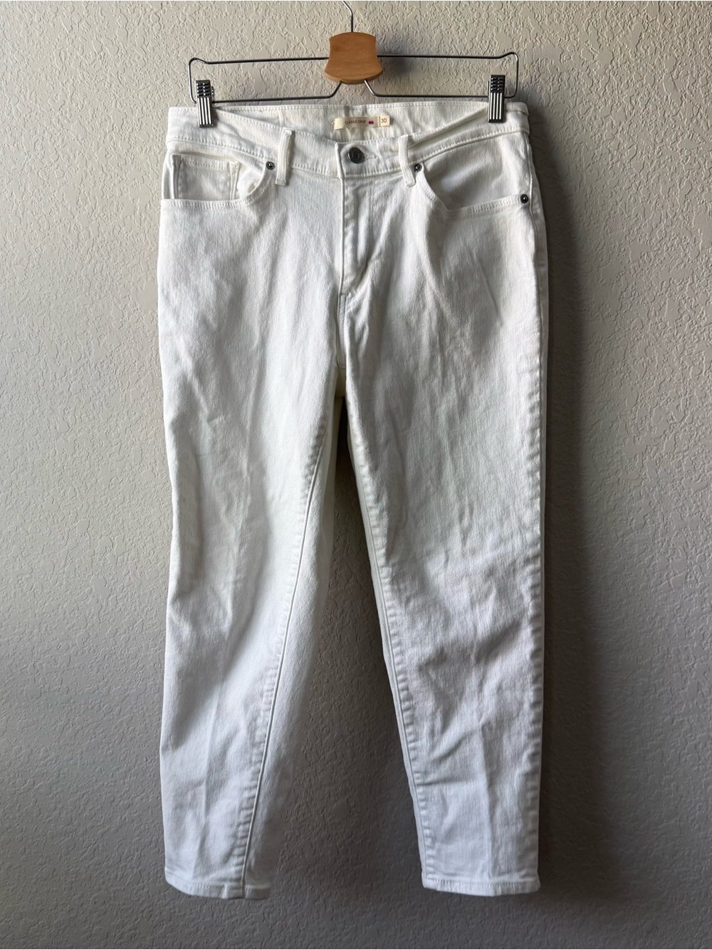 Women's White‎ High-Rise Straight Jeans